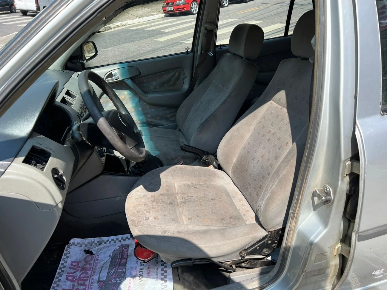 VOLKSWAGEN GOL