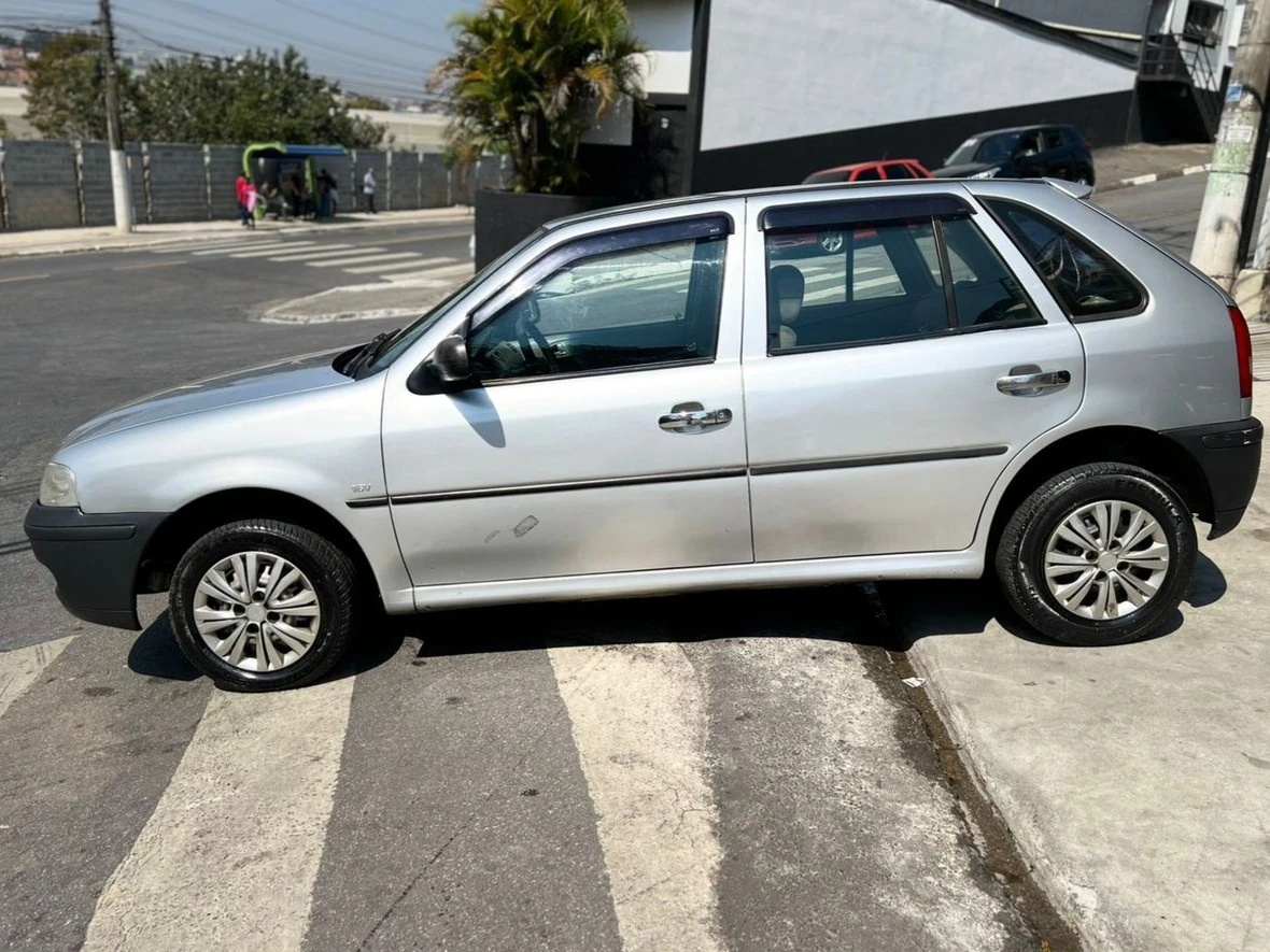 VOLKSWAGEN GOL