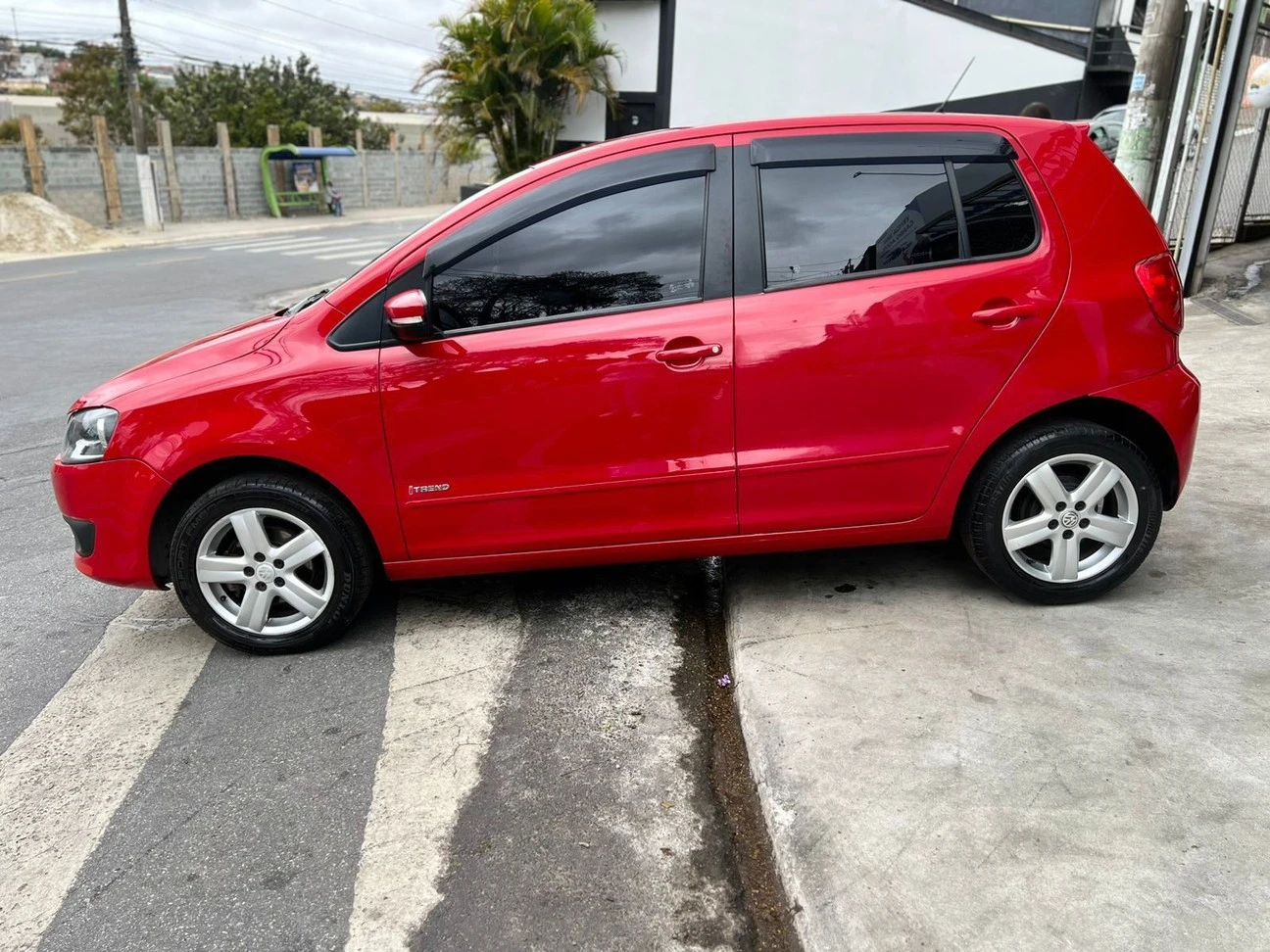 VOLKSWAGEN FOX