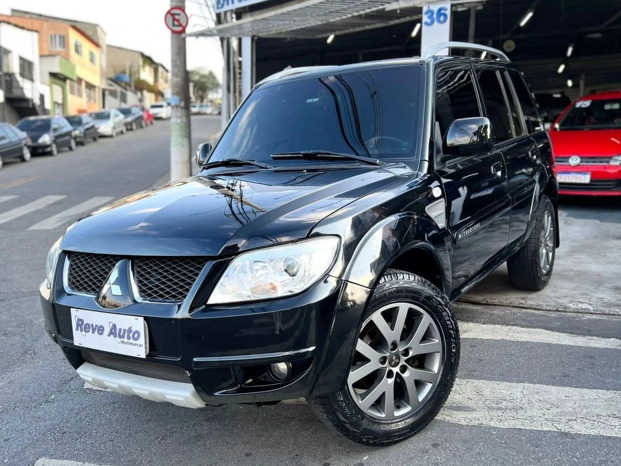 MITSUBISHI PAJERO TR4