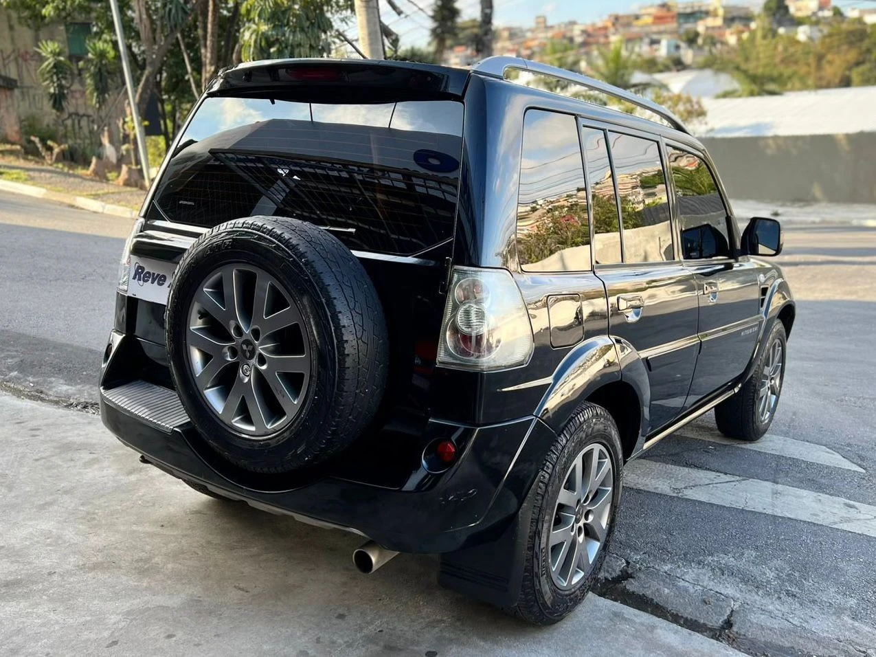 MITSUBISHI PAJERO TR4