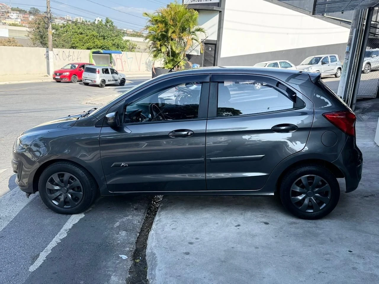 FORD KA