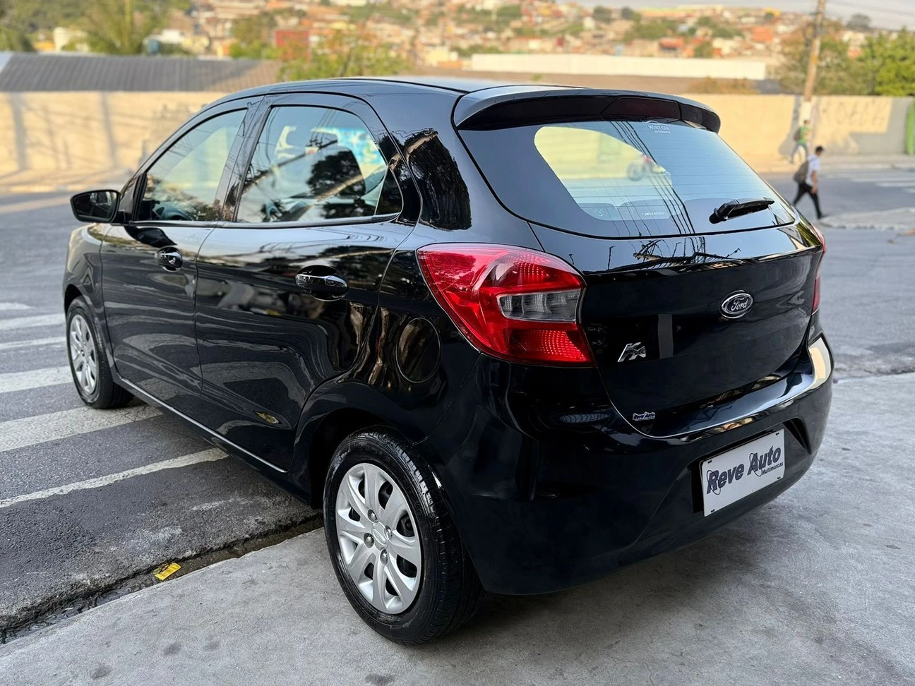 FORD KA