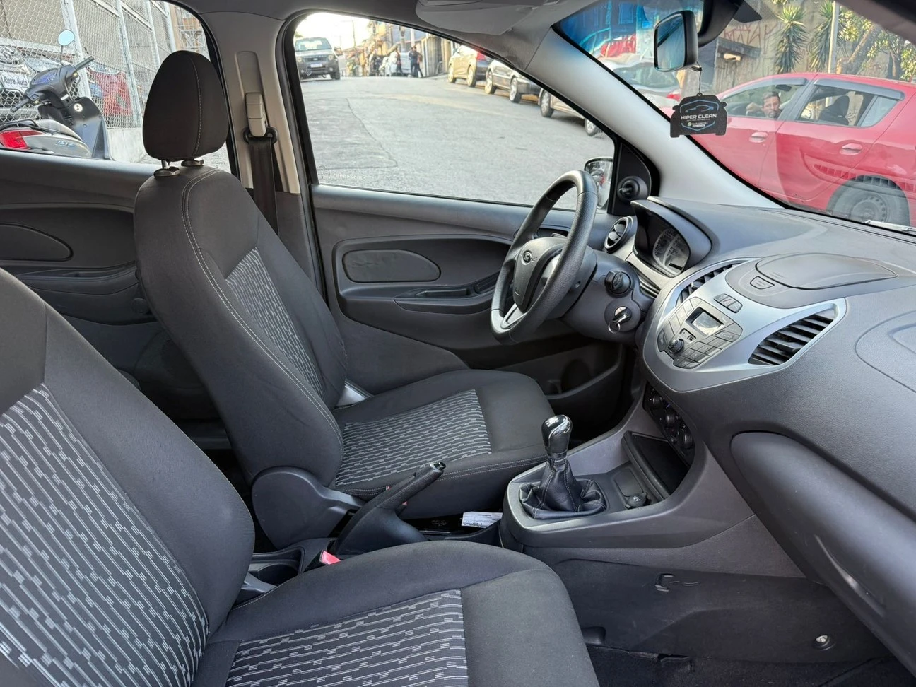 FORD KA