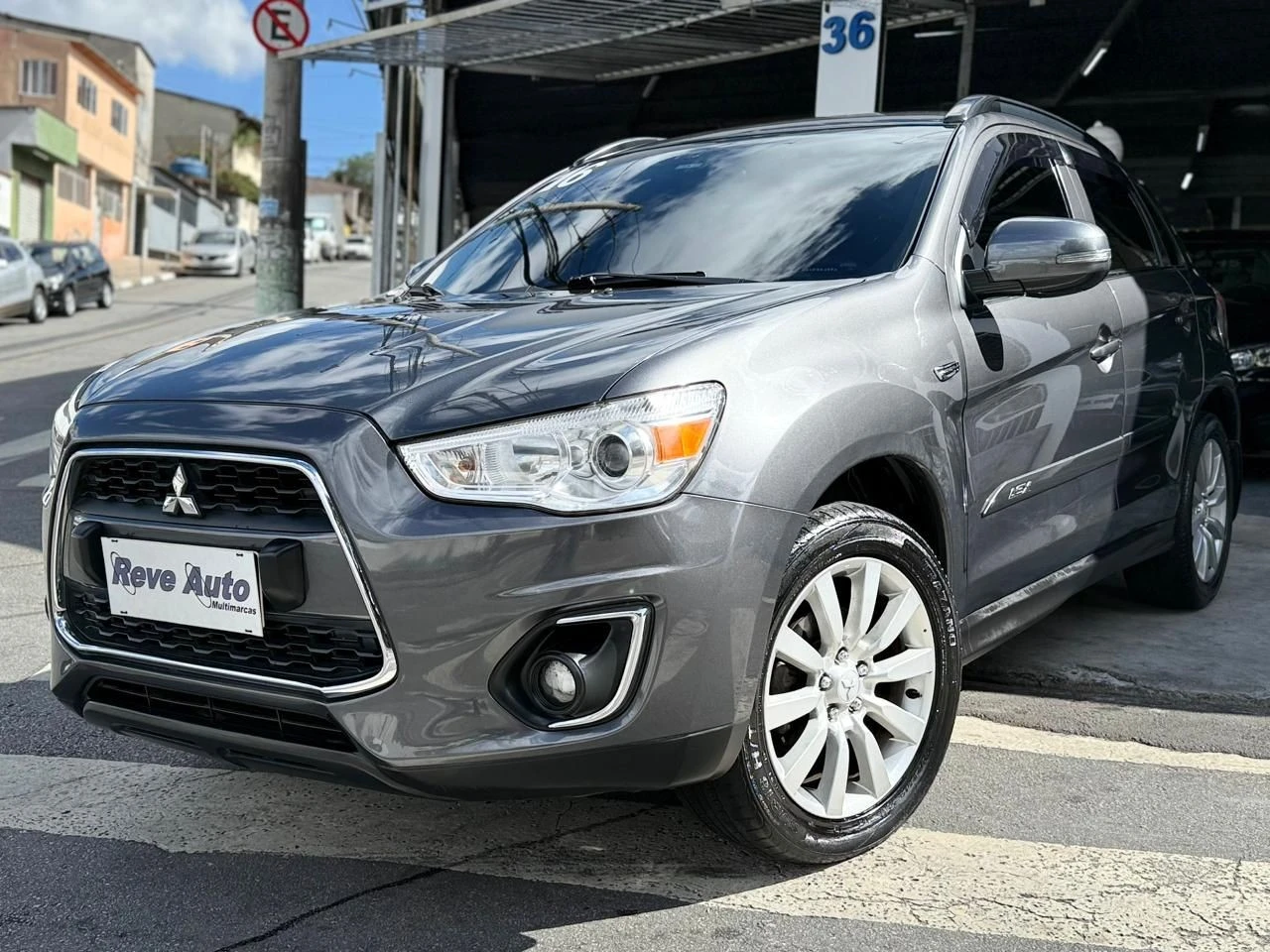 MITSUBISHI ASX
