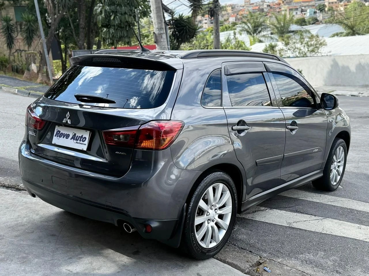 MITSUBISHI ASX
