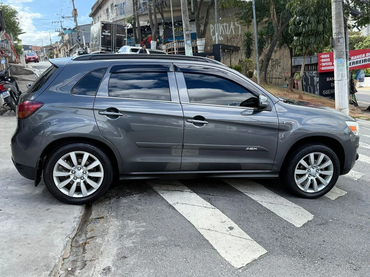 MITSUBISHI ASX