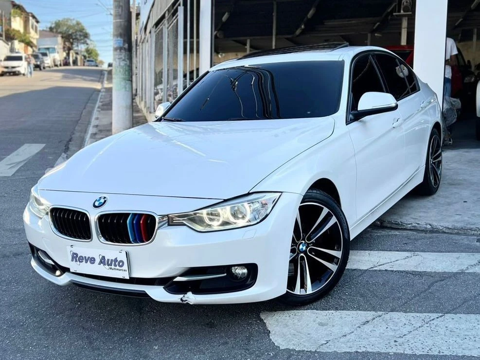 BMW 328i
