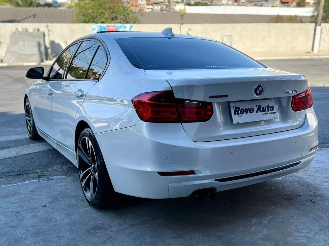 BMW 328i