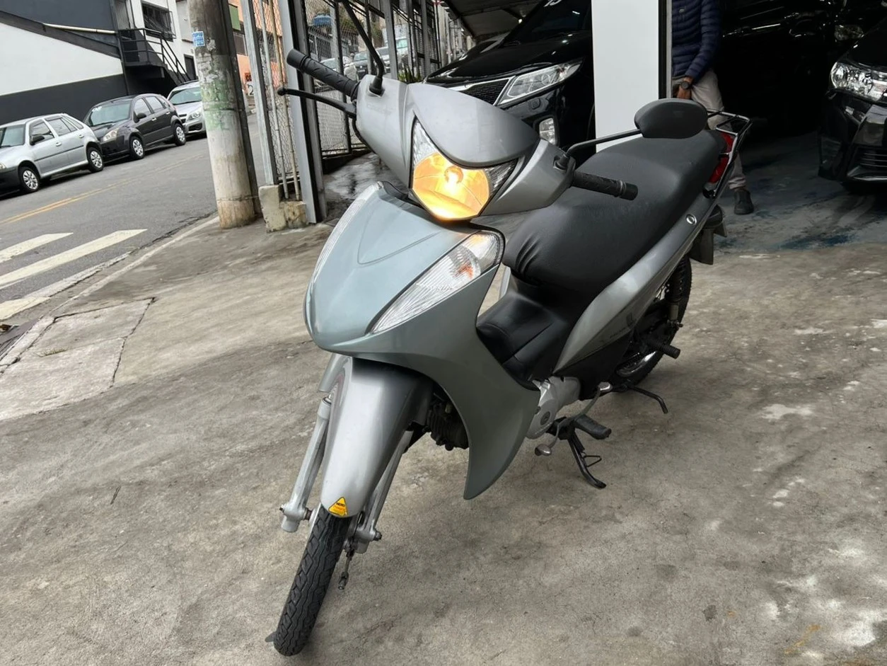 HONDA BIZ 100 ES