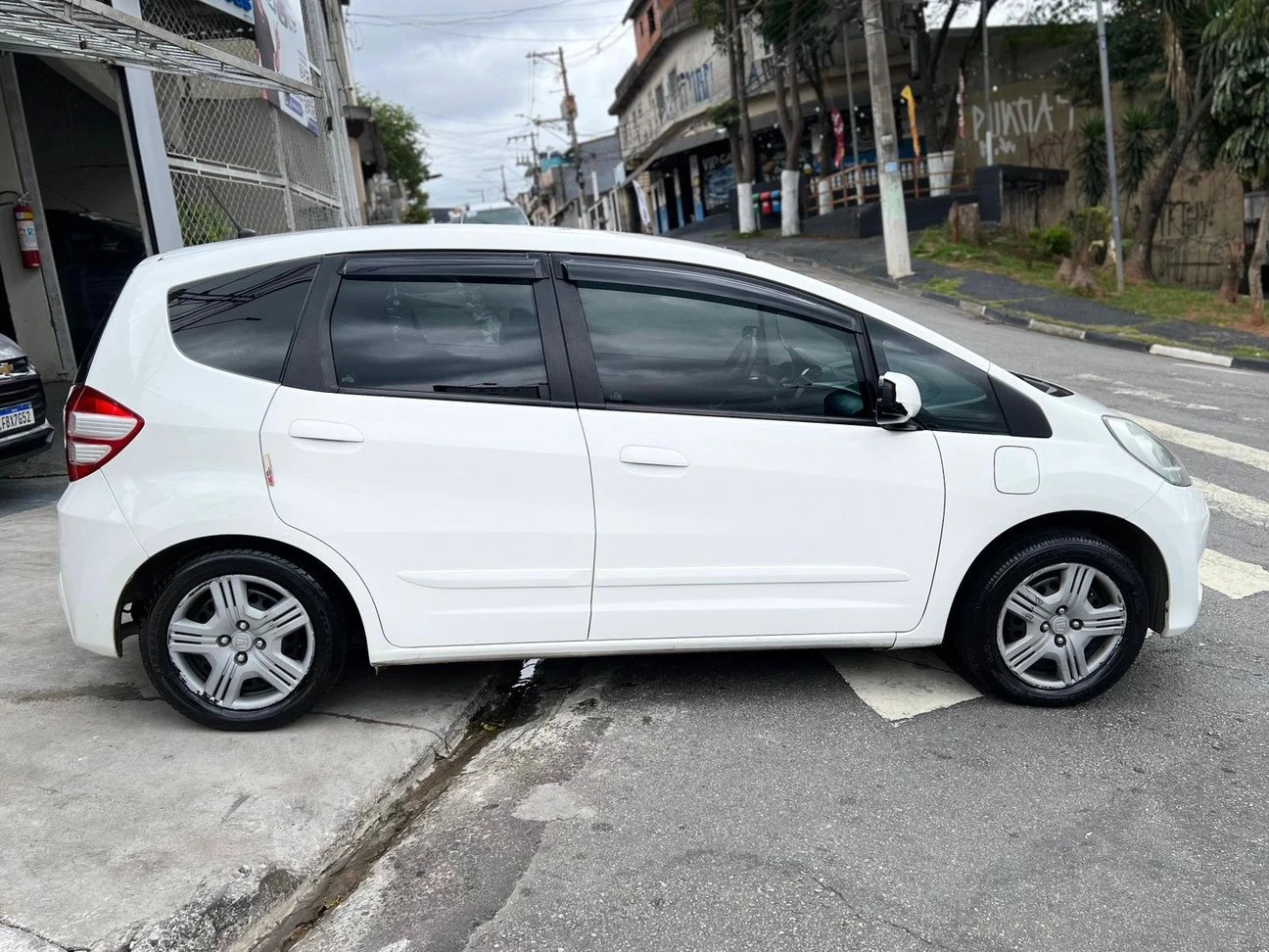 HONDA FIT