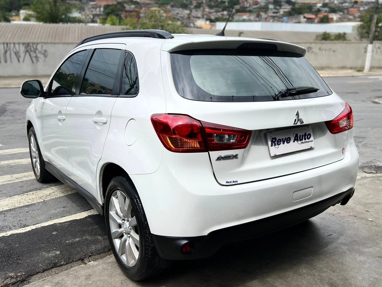 MITSUBISHI ASX