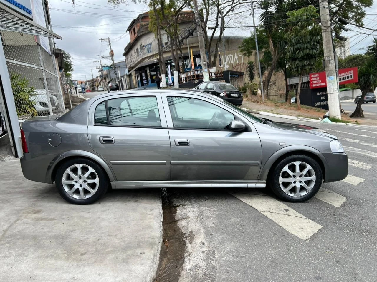 CHEVROLET ASTRA