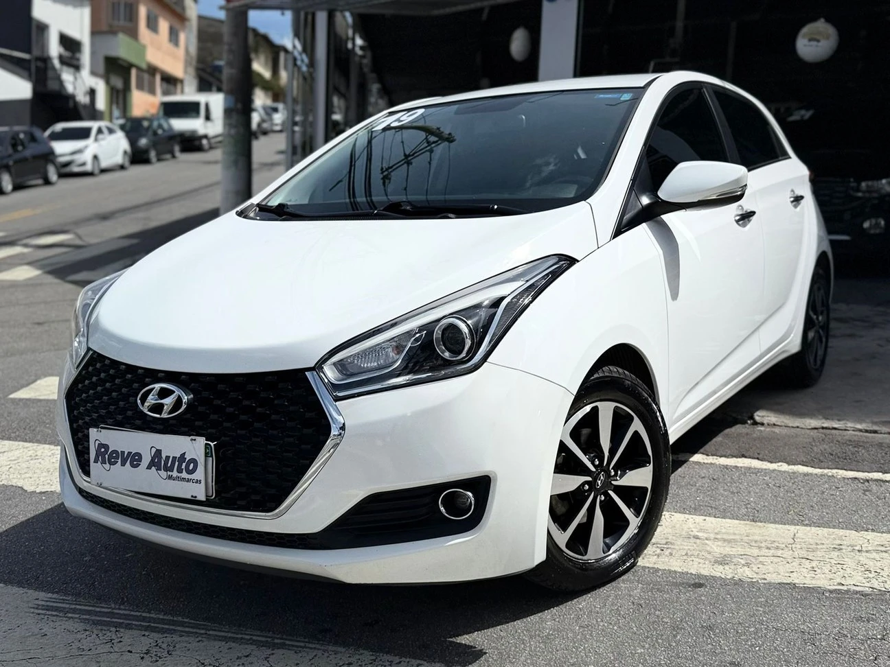 HYUNDAI HB20