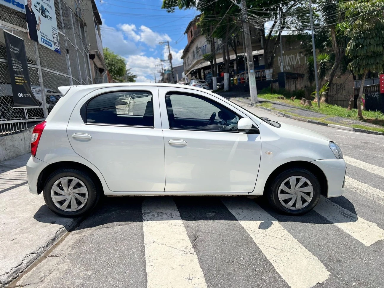 TOYOTA ETIOS