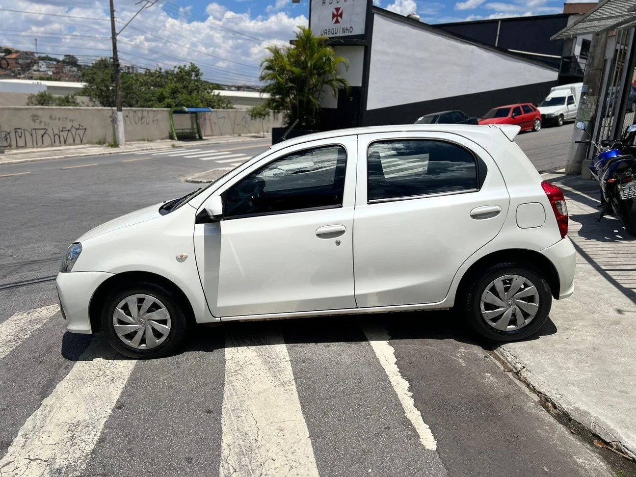 TOYOTA ETIOS