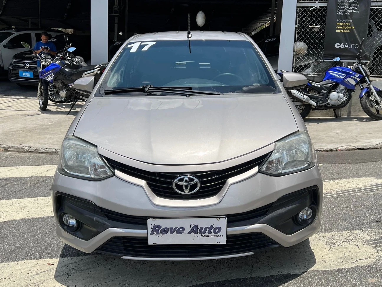 TOYOTA ETIOS