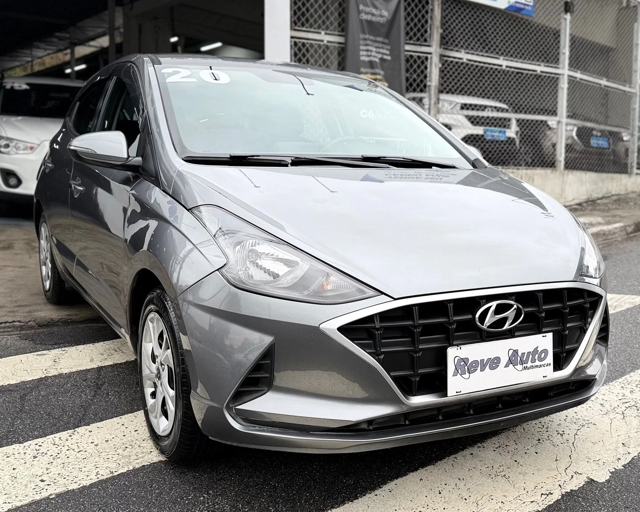 HYUNDAI HB20