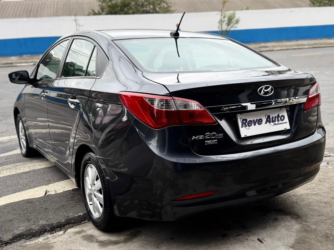 HYUNDAI HB20S