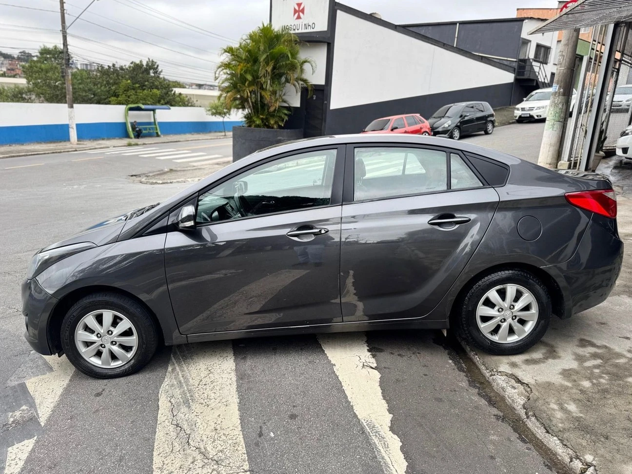 HYUNDAI HB20S