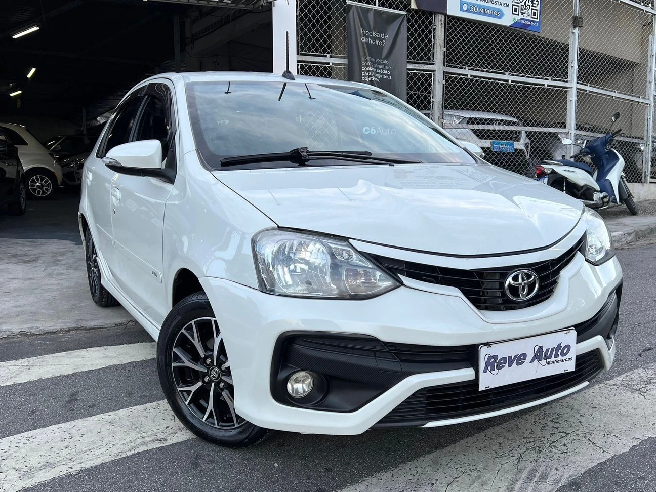 TOYOTA ETIOS