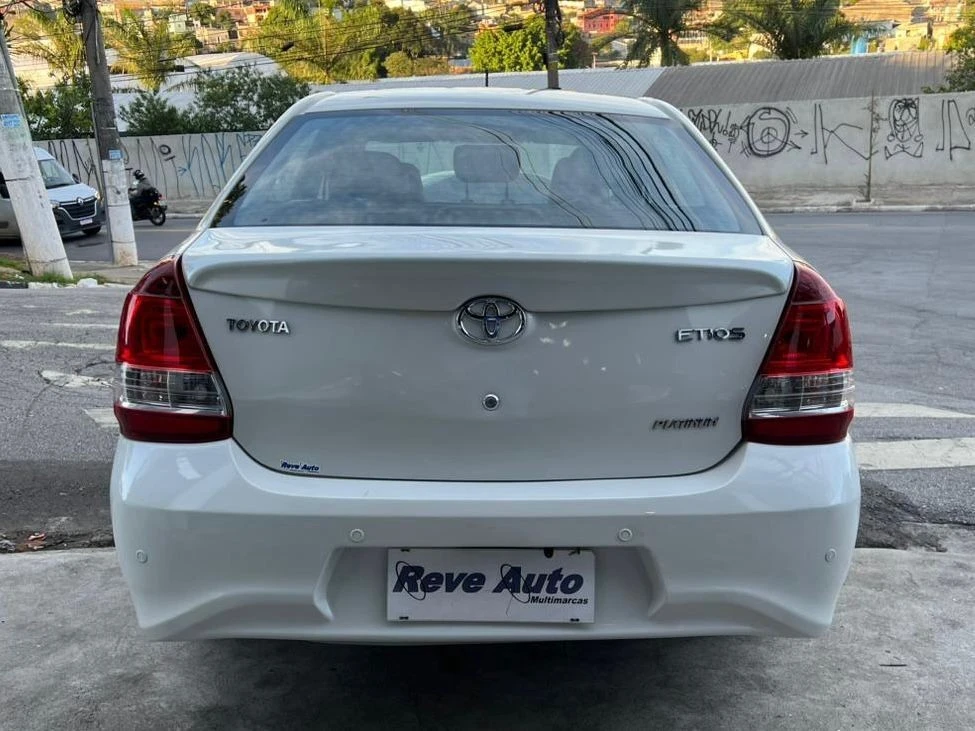 TOYOTA ETIOS