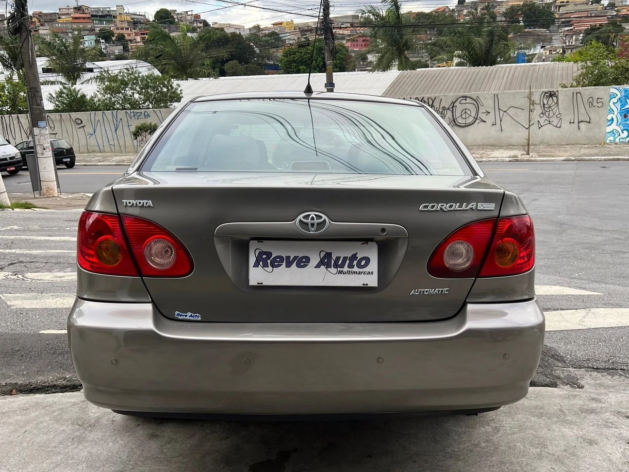 TOYOTA COROLLA