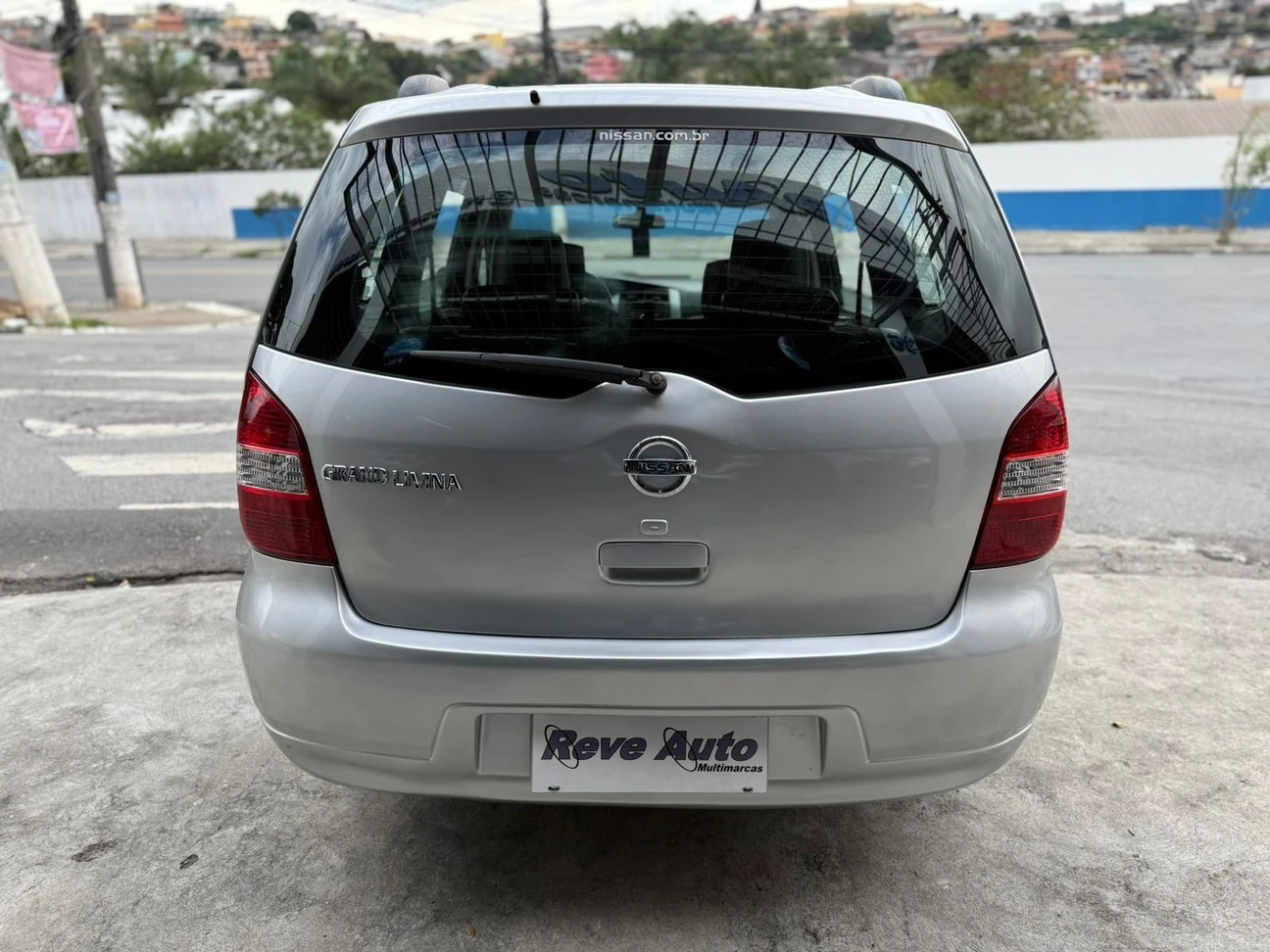 NISSAN GRAND LIVINA