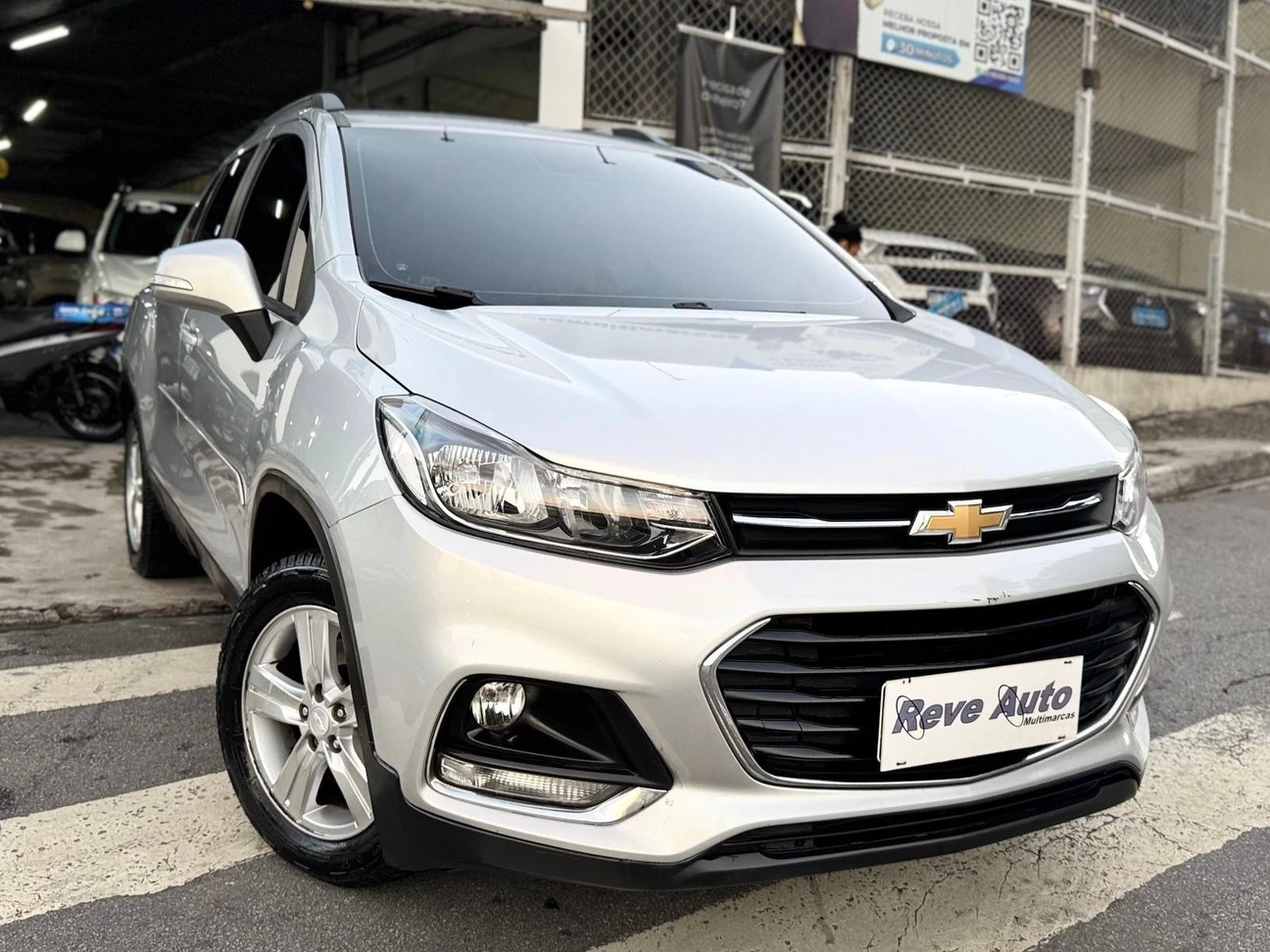 CHEVROLET TRACKER