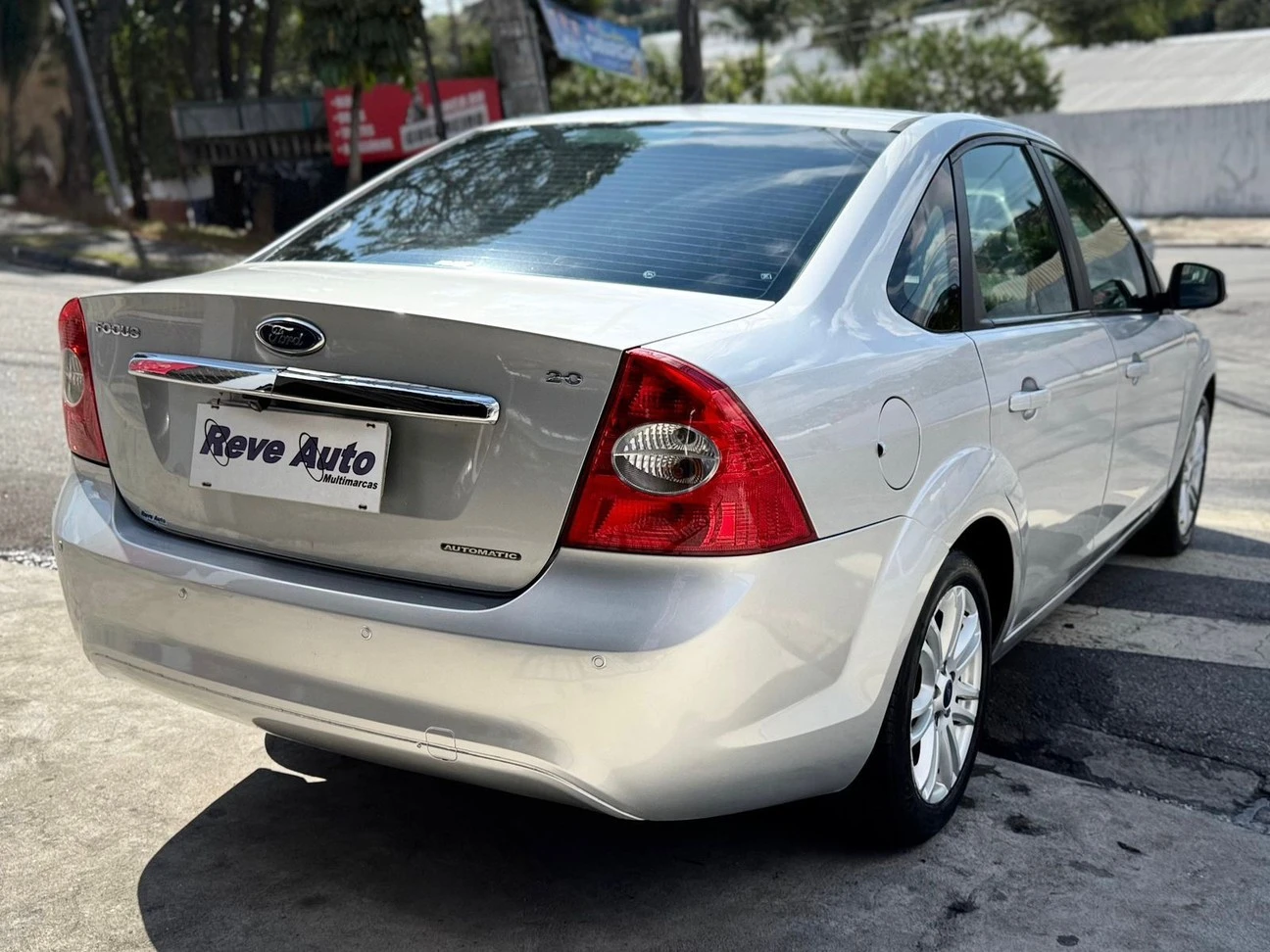 FORD FOCUS