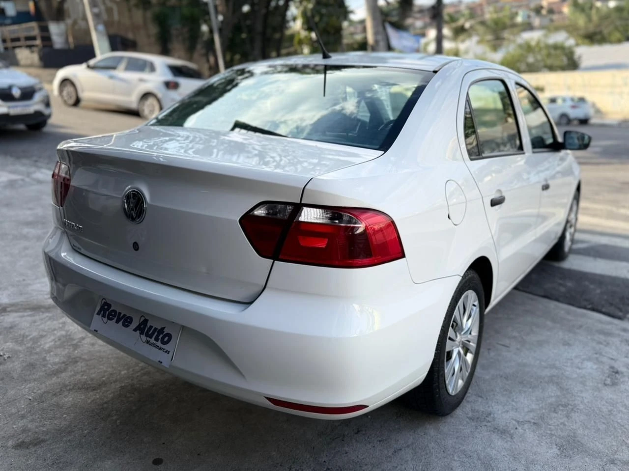 VOLKSWAGEN VOYAGE