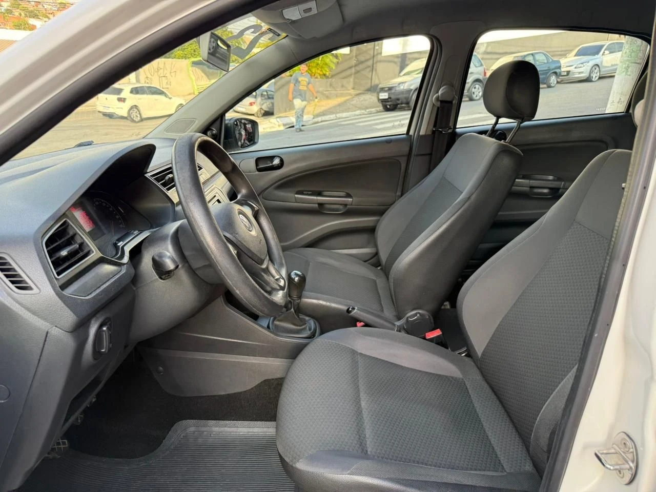 VOLKSWAGEN VOYAGE