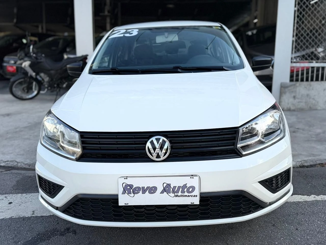 VOLKSWAGEN VOYAGE