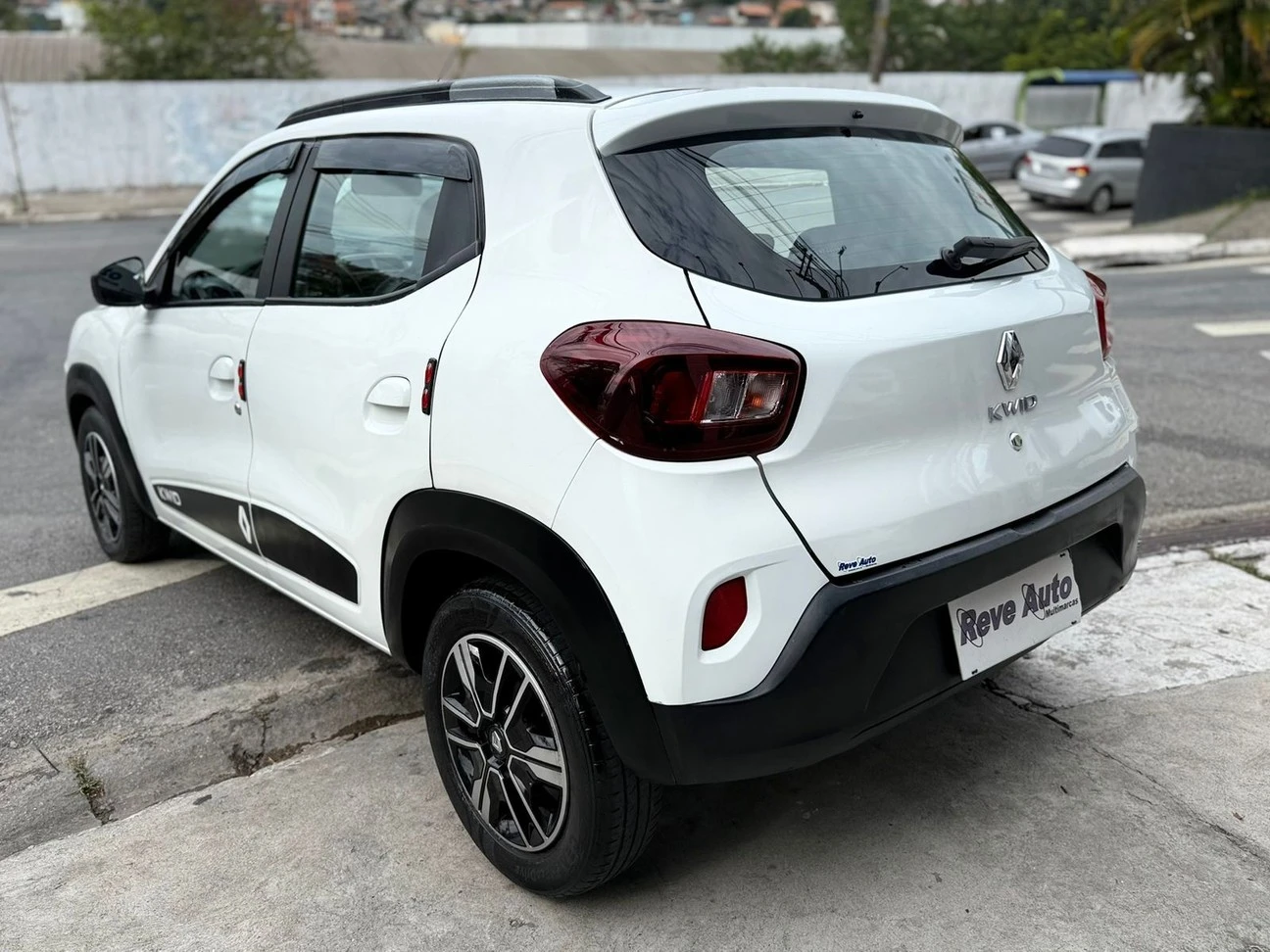 RENAULT KWID
