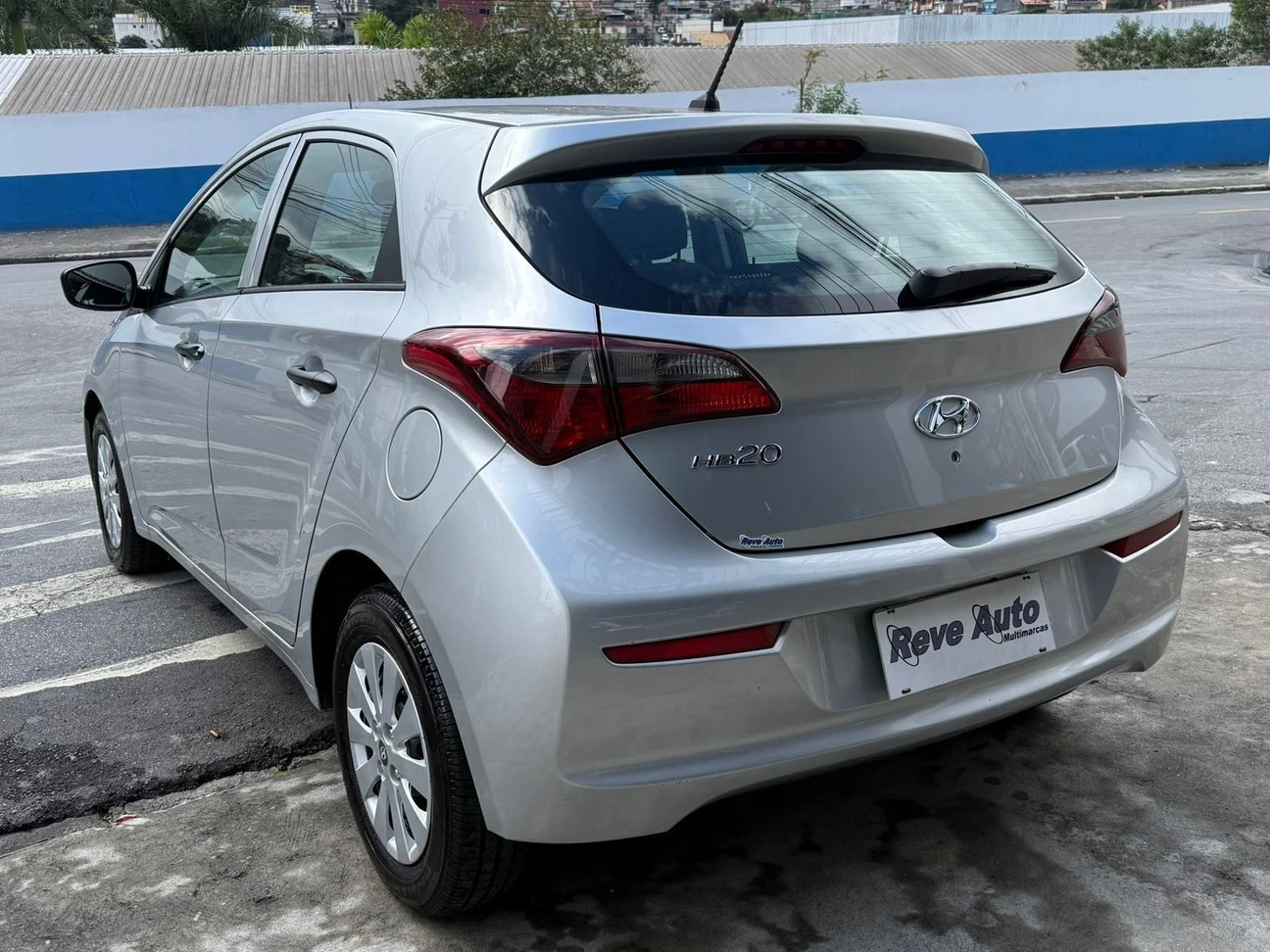 HYUNDAI HB20