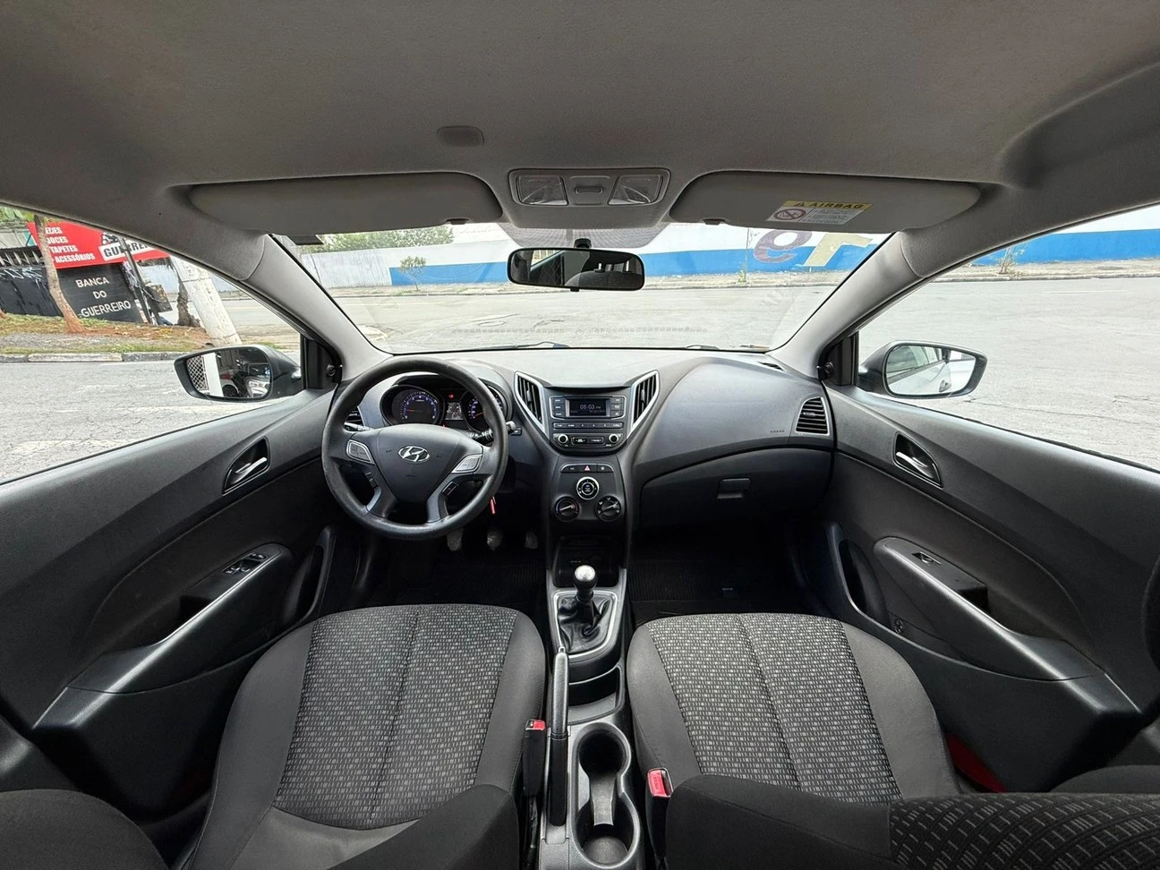 HYUNDAI HB20