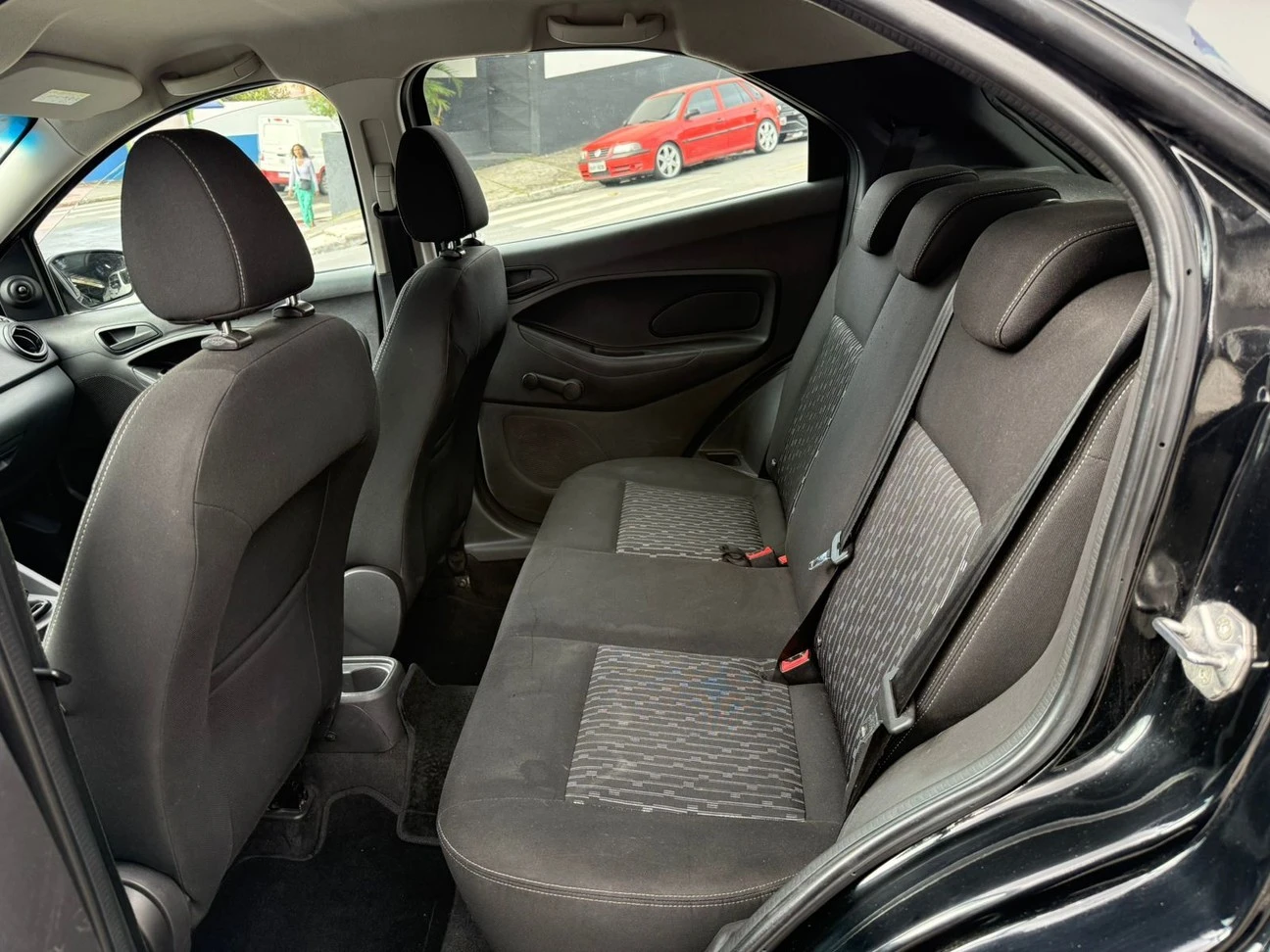 FORD KA