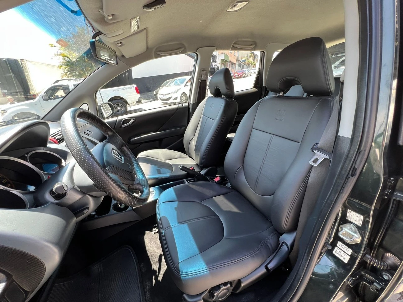 HONDA FIT