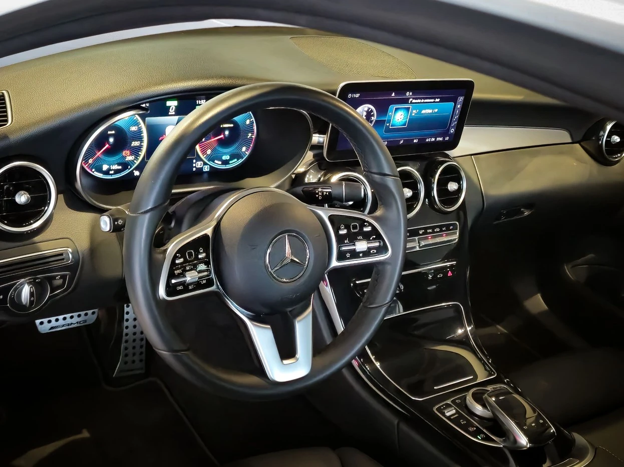 MERCEDES-BENZ C 200