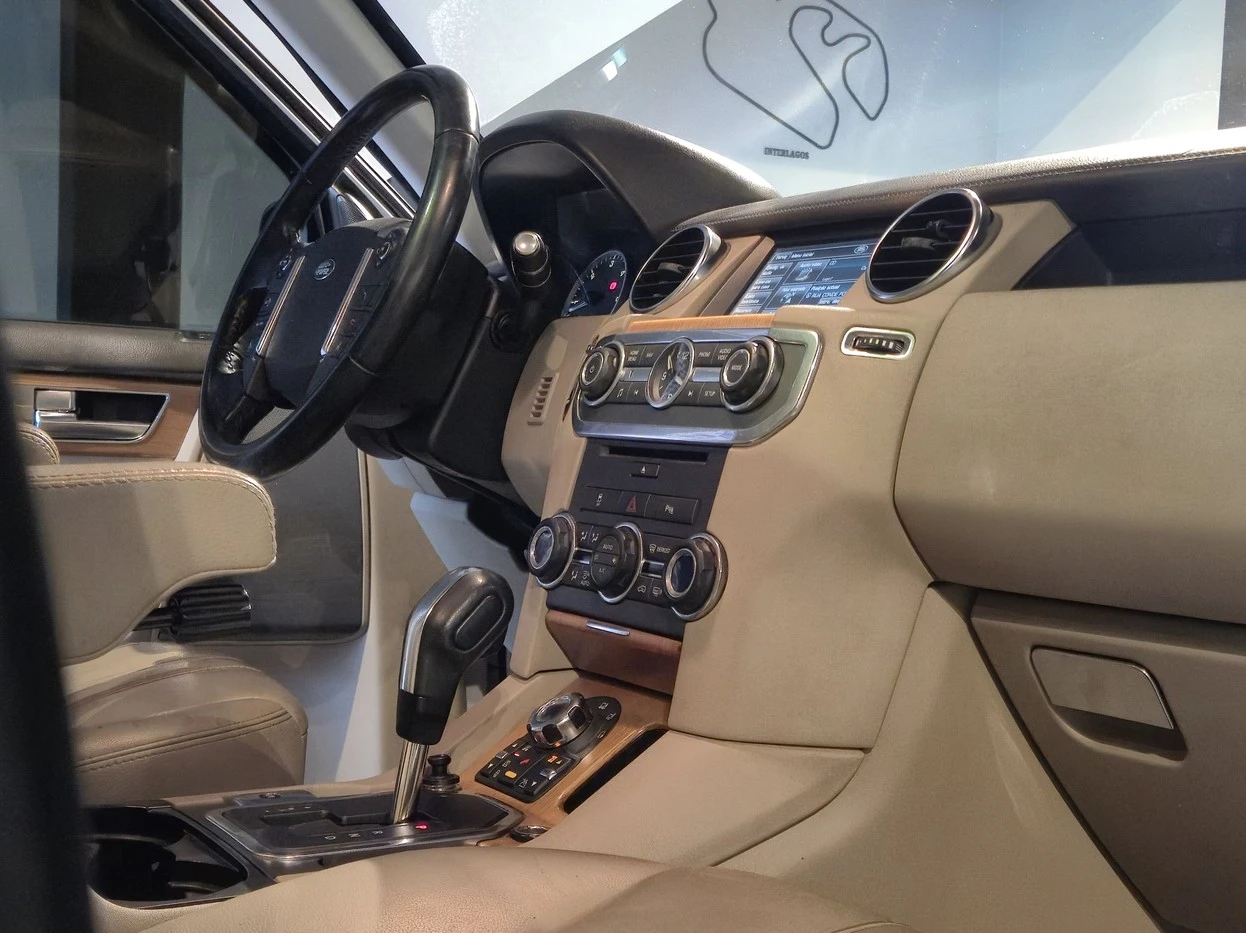 LAND ROVER DISCOVERY 4