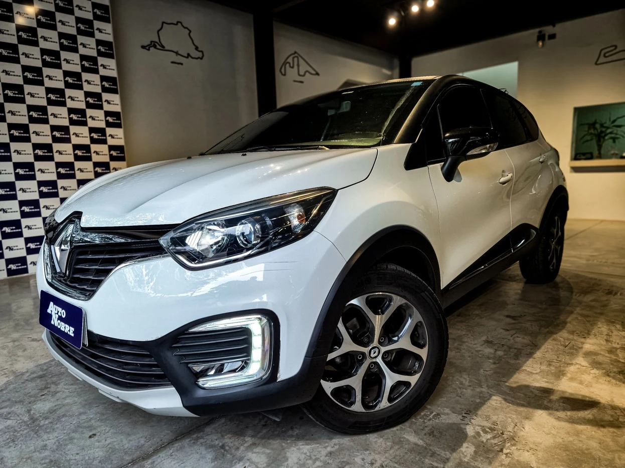 RENAULT CAPTUR