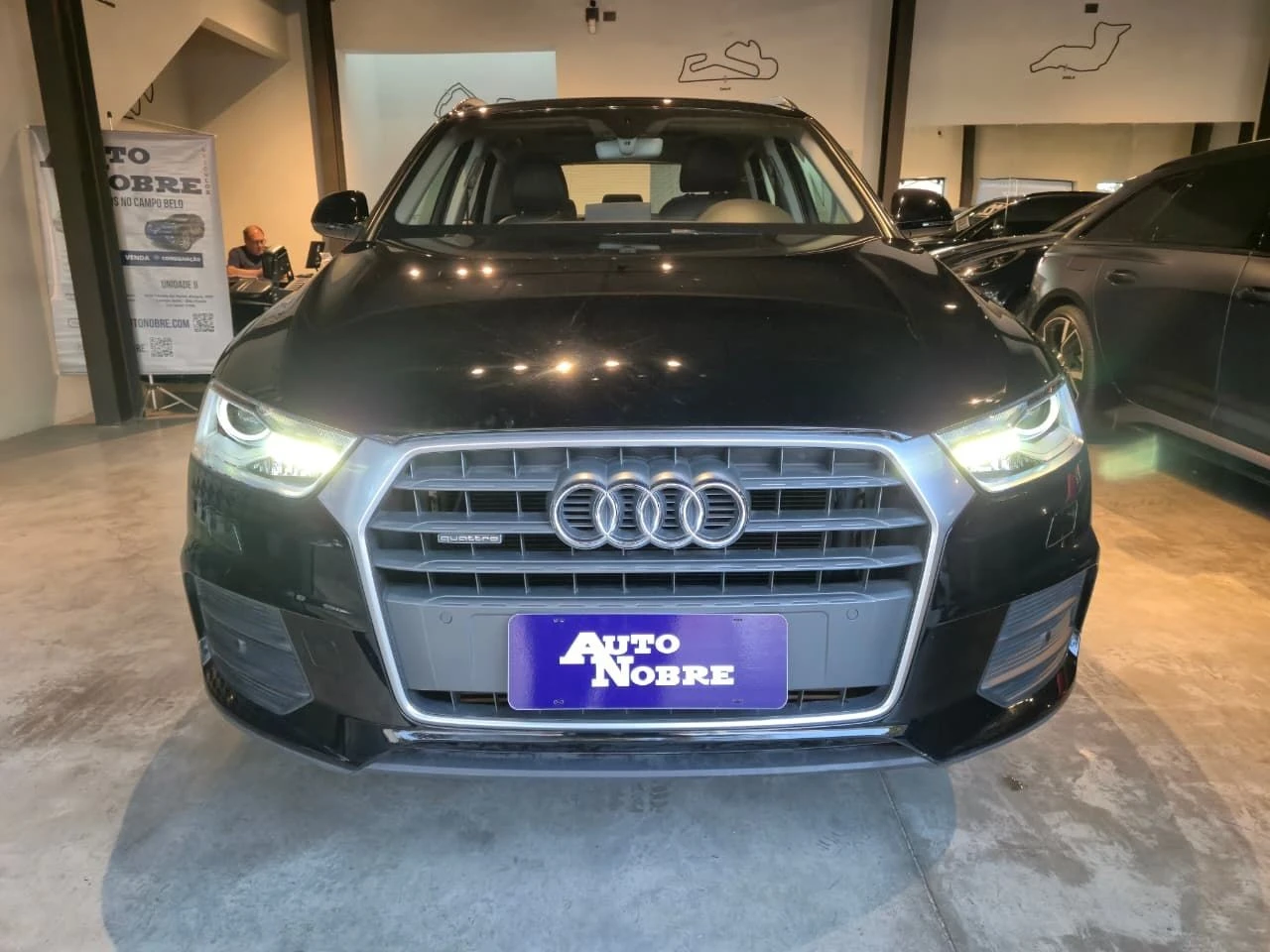 AUDI Q3