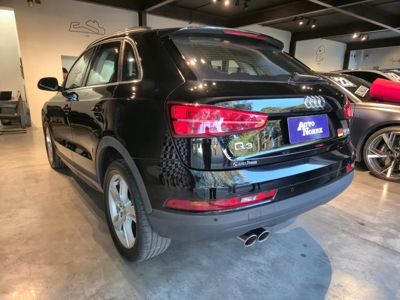 AUDI Q3