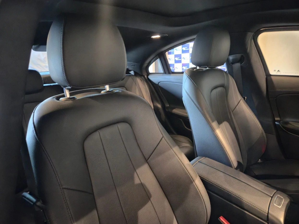 MERCEDES-BENZ CLA 250