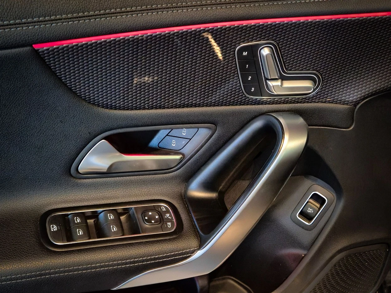 MERCEDES-BENZ CLA 250