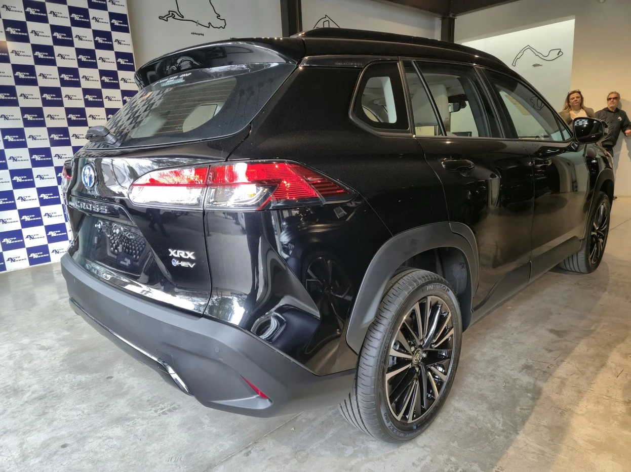 TOYOTA COROLLA CROSS