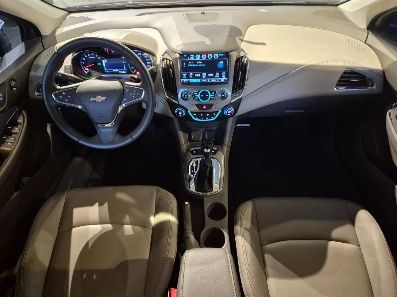 CHEVROLET CRUZE