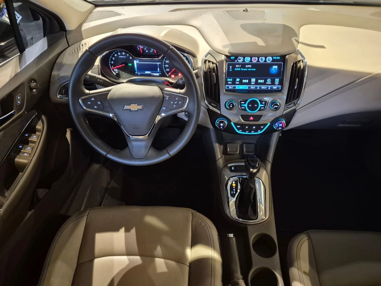 CHEVROLET CRUZE