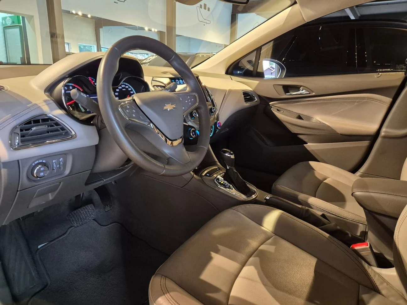 CHEVROLET CRUZE