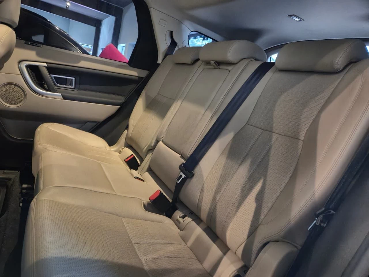 LAND ROVER DISCOVERY SPORT